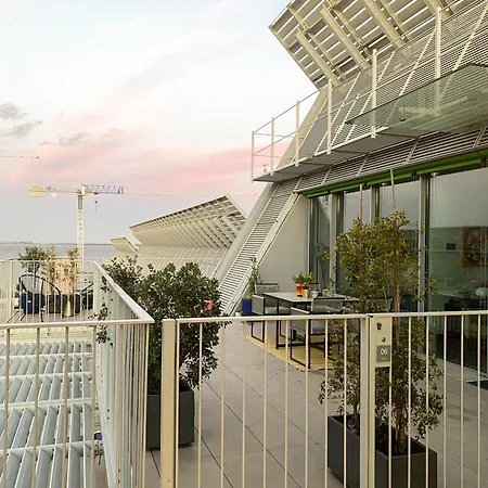 Penthouse With Stunning River Views Apartman Lisboa